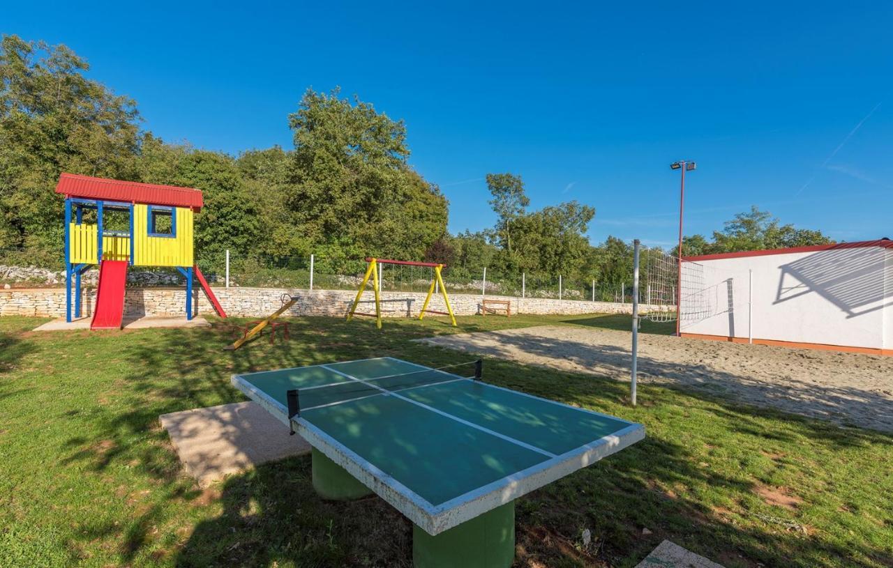Holiday Park Village Jelovci Kringa Exterior photo