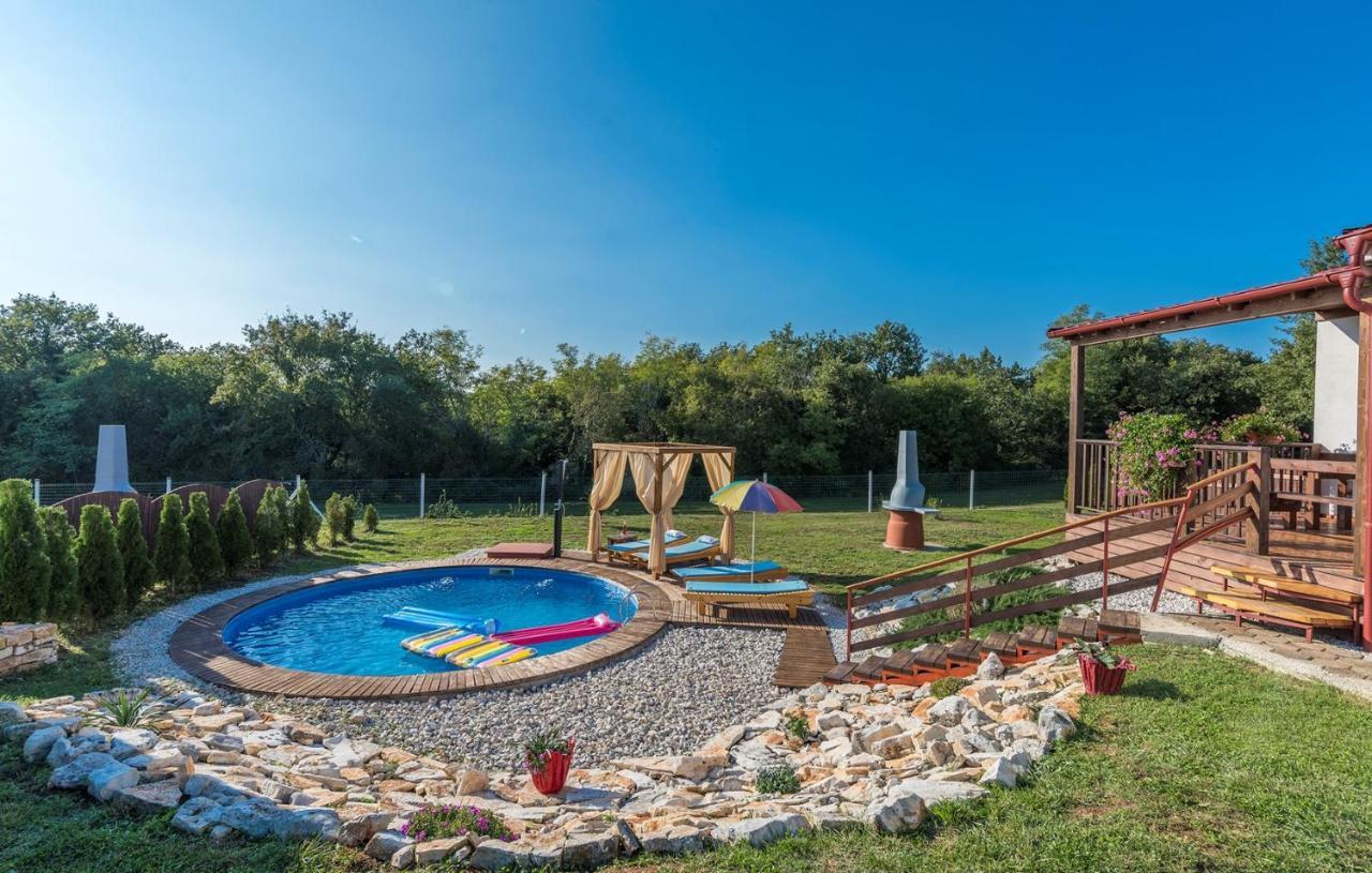 Holiday Park Village Jelovci Kringa Exterior photo